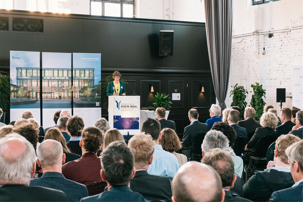Prof. Dr.-Ing. Susanne Staude