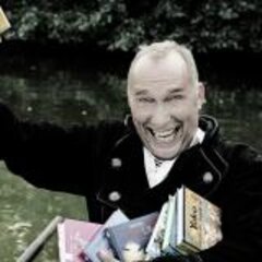KNISTER visits the Children’s University: “Dive into my secret world”
