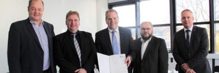 Hochschule Rhein-Waal vergibt Honorarprofessur an Issumer Unternehmer (PM)