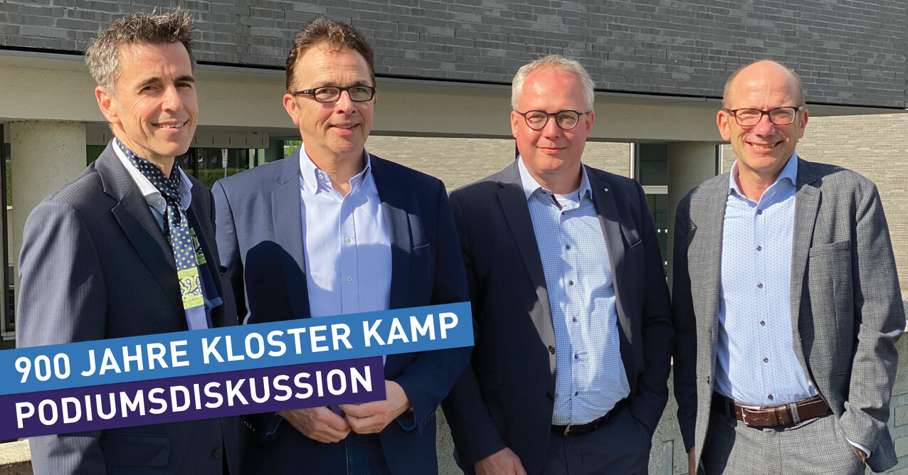 From left to right: Prof. Dr Klaus Hegemann (Dean of the Faculty of Communication and Environment), Prof. Dr Christoph Landscheidt (Mayor of Kamp-Lintfort), Prof. Dr.-Ing. Peter Kisters (Vice-President of Rhein-Waal University of Applied Sciences) and Dr Christoph Müllmann (First Deputy Mayor of Kamp-Lintfort)