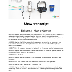 Das Logobild zum Podcast zeigt von links nach rechts verschiedenfarbige Lautsprecherkabel, ein Mikrofon, einen Lautsprecher und einen Coffee to go Becher mit Hochschullogo.
