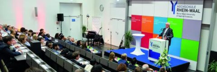 Akademische Jahresfeier die dritte (PM)