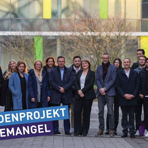 Was tun gegen Fachkräftemangel? HSRW-Studierende erarbeiten Konzept für ALTANA in Wesel