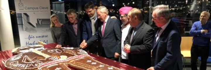 Traditionelles Weckmann-Essen am Campus Kleve