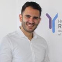 Arshiya Elias Sabaghi from Emmerich is the first person to complete a dual degree in ‘International Business’ at Rhein-Waal University of Applied Sciences and Ferris State University.