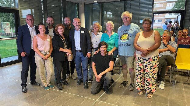 (from left to right) Prof. Dr Peter Kisters, Carolin Beyer, Maria Jung, Mathias Garisch, Alaide Mueser, Ingrid Coenen, Oliver Jung, Burkard Schoof, Fatiha Grietmann and Wolfgang Gebing, Mayor of Kleve