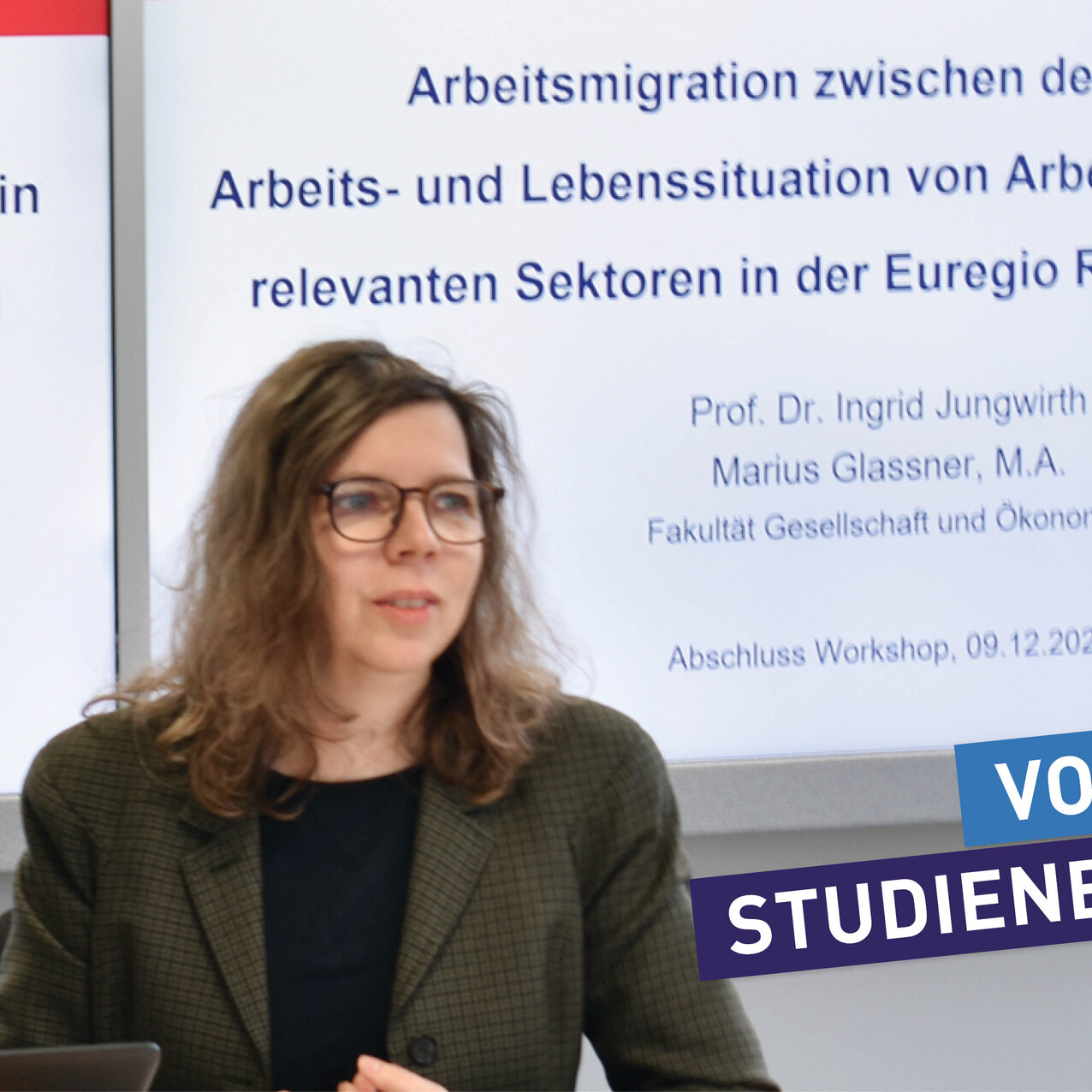 Prof. Dr. Ingrid Jungwirth während des Abschlussworkshops des Projekts ‚Arbeitsmigration zwischen den Grenzen‘