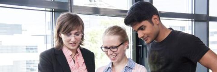 Umfassende Orientierungshilfe bei Studienzweifeln: Mit „Next Step Niederrhein“ erweitert die Hochschule Rhein-Waal ihr Beratungsangebot