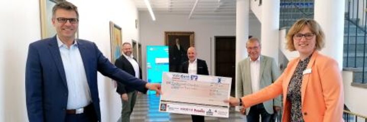 Förderverein zeigt Solidarität mit Studierenden