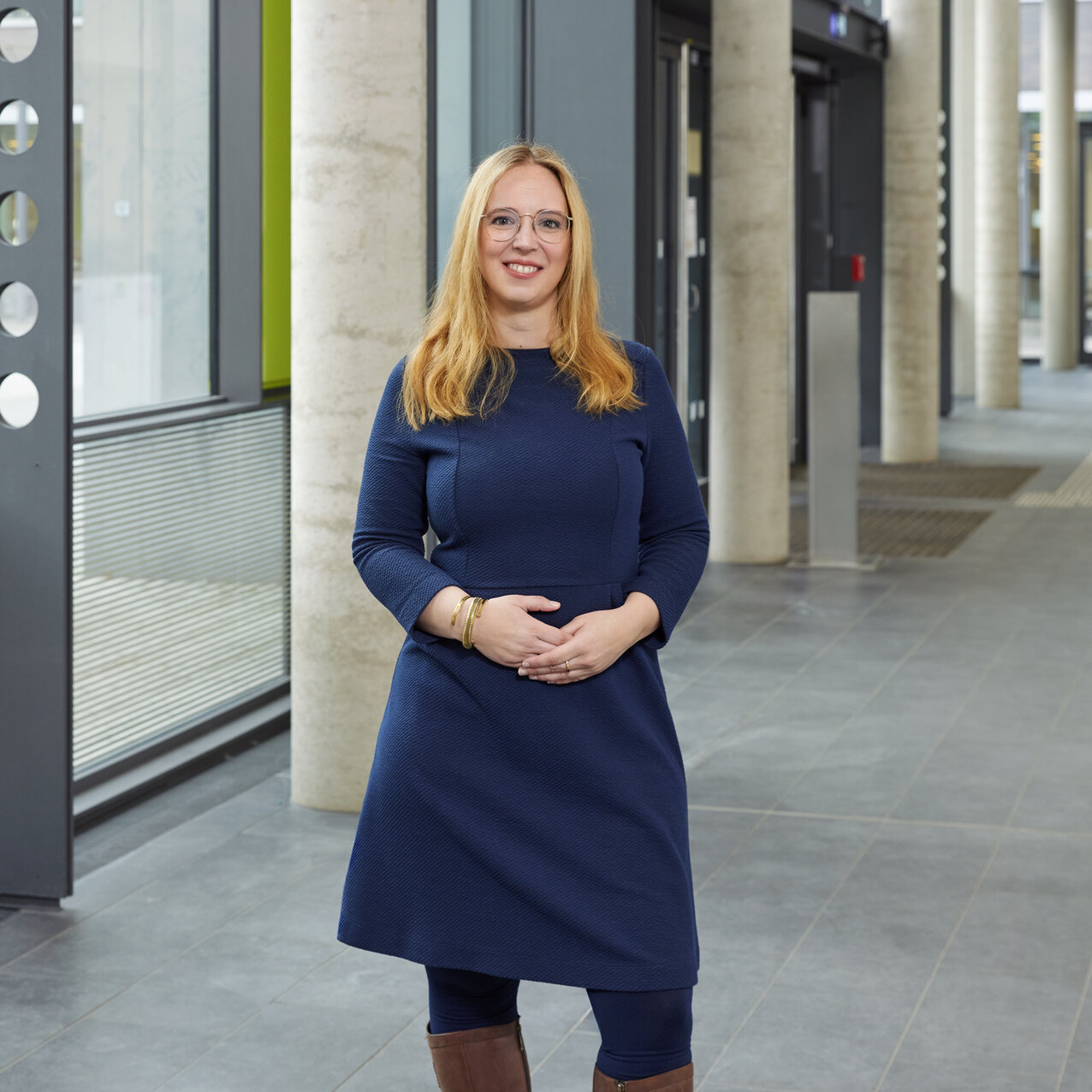 Portraitfoto von Dr. Annett Schmeck