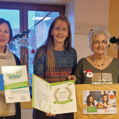 Five more nursery schools and primary schools in the Kleve district have been certified as ‘Houses of Little Researchers’