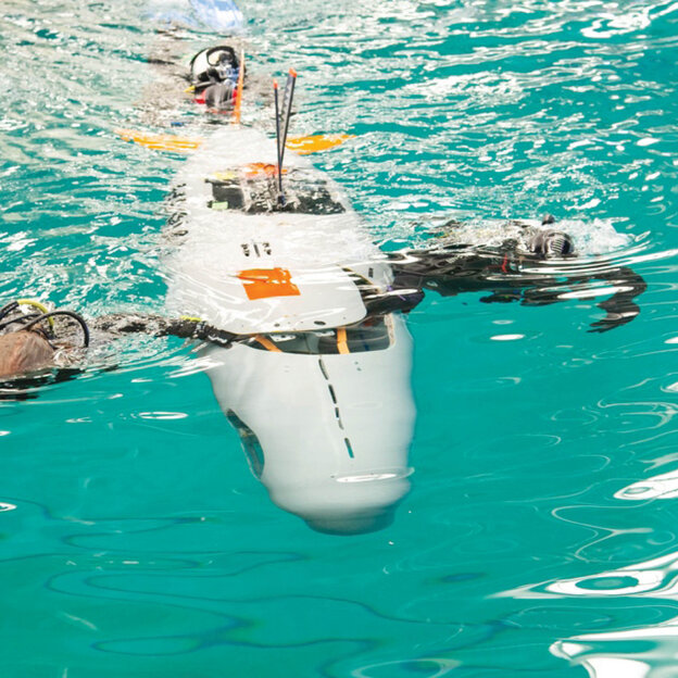 Das U-Boot des HSRW-Teams „Rivershark“ beim sogenannten Agility-Rennen, einem aufwändigen Parcours-Wettbewerb.