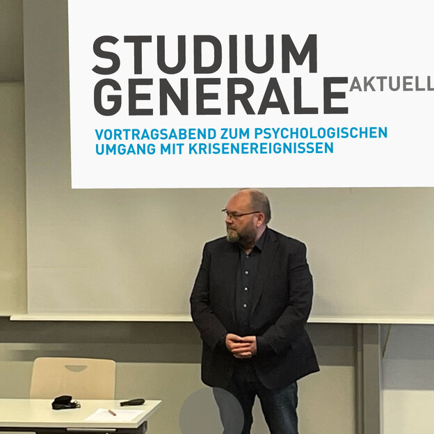 Von links nach rechts: Prof. Dr. Freda-Marie Hartung, Prof. Dr. Georg Hauck und Prof. Dr. Nicki Marquardt