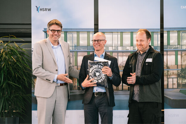 (from left to right): Prof. Dr Oliver Locker-Grütjen, Prof. Dr Daniel H. Scheible, Prof. Dr Jörg Petri