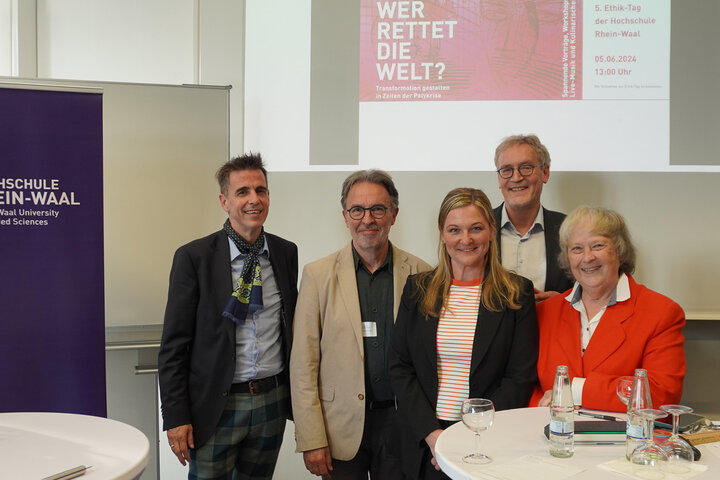 Wer rettet die Welt?