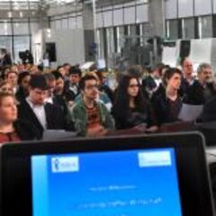 Tackling the skills shortage with information stands and company profiles