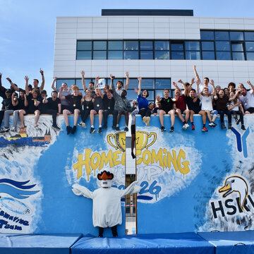 The Homecoming Cup on the Kleve campus.