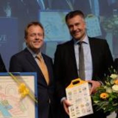 Strong collaboration between the university and businesses (News)