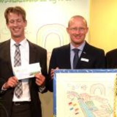 Presentation of the Kleve District Economic Development Agency’s Higher Education Award at the Museum Schloss Moyland