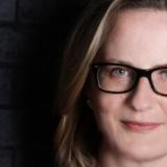 Award for Prof. Dr Marion Halfmann