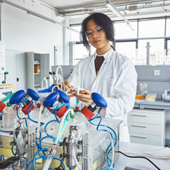 Researchers in the Bioengineering Laboratory