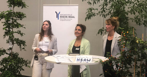 Hosts of the first-year students’ welcome event – Kleve Campus, from left to right: Nele Decker, Sara Khaffaf-Roenspieß and Katharina Vogl